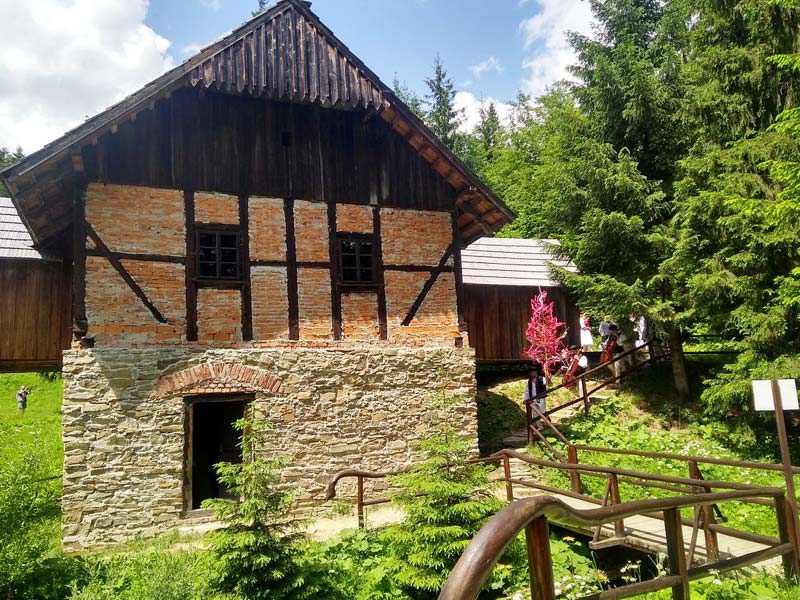 Múzeum kysuckej dediny - Skanzen Vychylovka